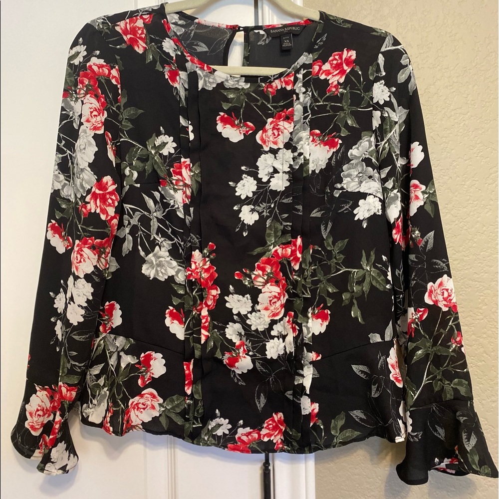 Banana Republic Floral Top Size XS Petite